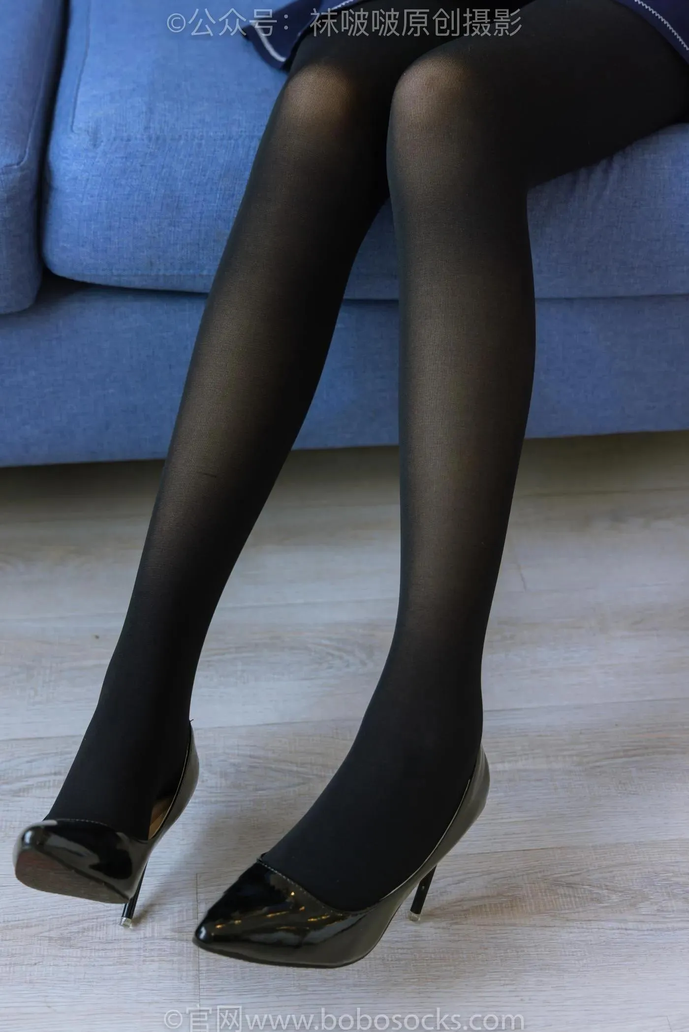 [BoBoSocks袜啵啵]NO.150 小甜豆-高跟鞋、厚黑丝 [140P]插图3